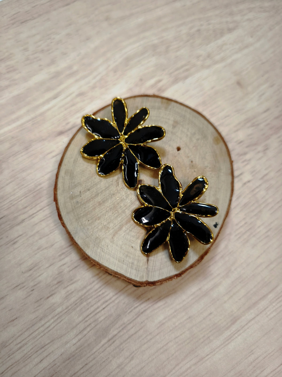 Boucles d'oreilles " Nova" noires