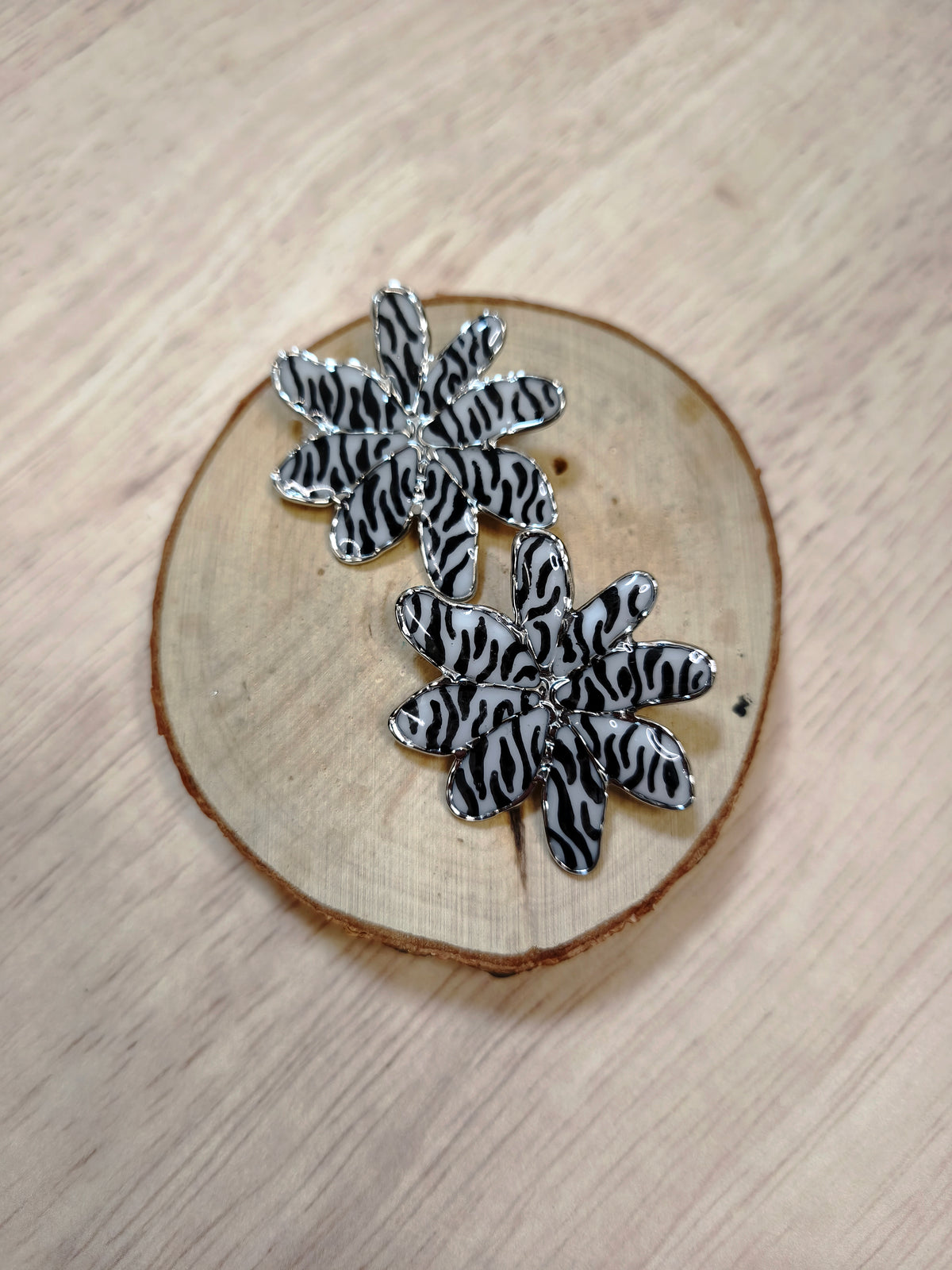 Boucles d'oreilles "Nova" zébré