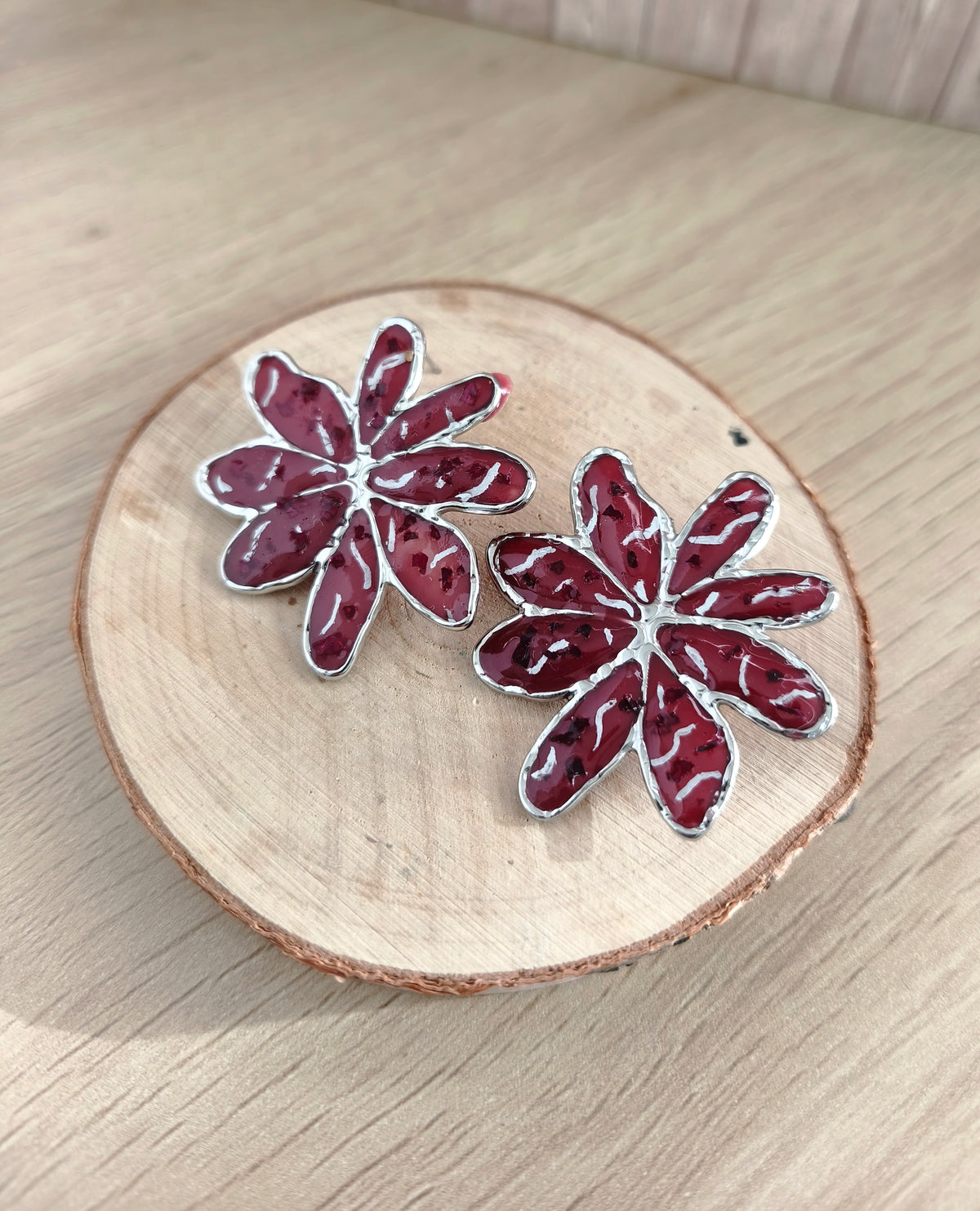Boucles d'oreilles Nova bordeau